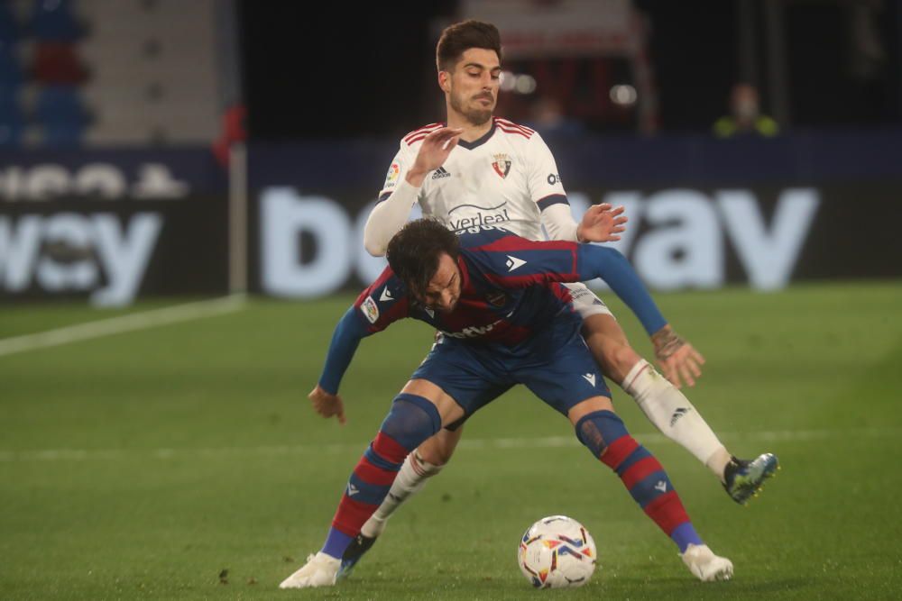 Las mejores fotos del Levante UD - Osasuna