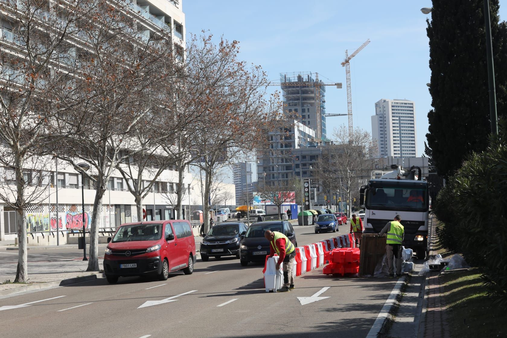 Empieza la señalización de las obras en la avenida Navarra de Zaragoza