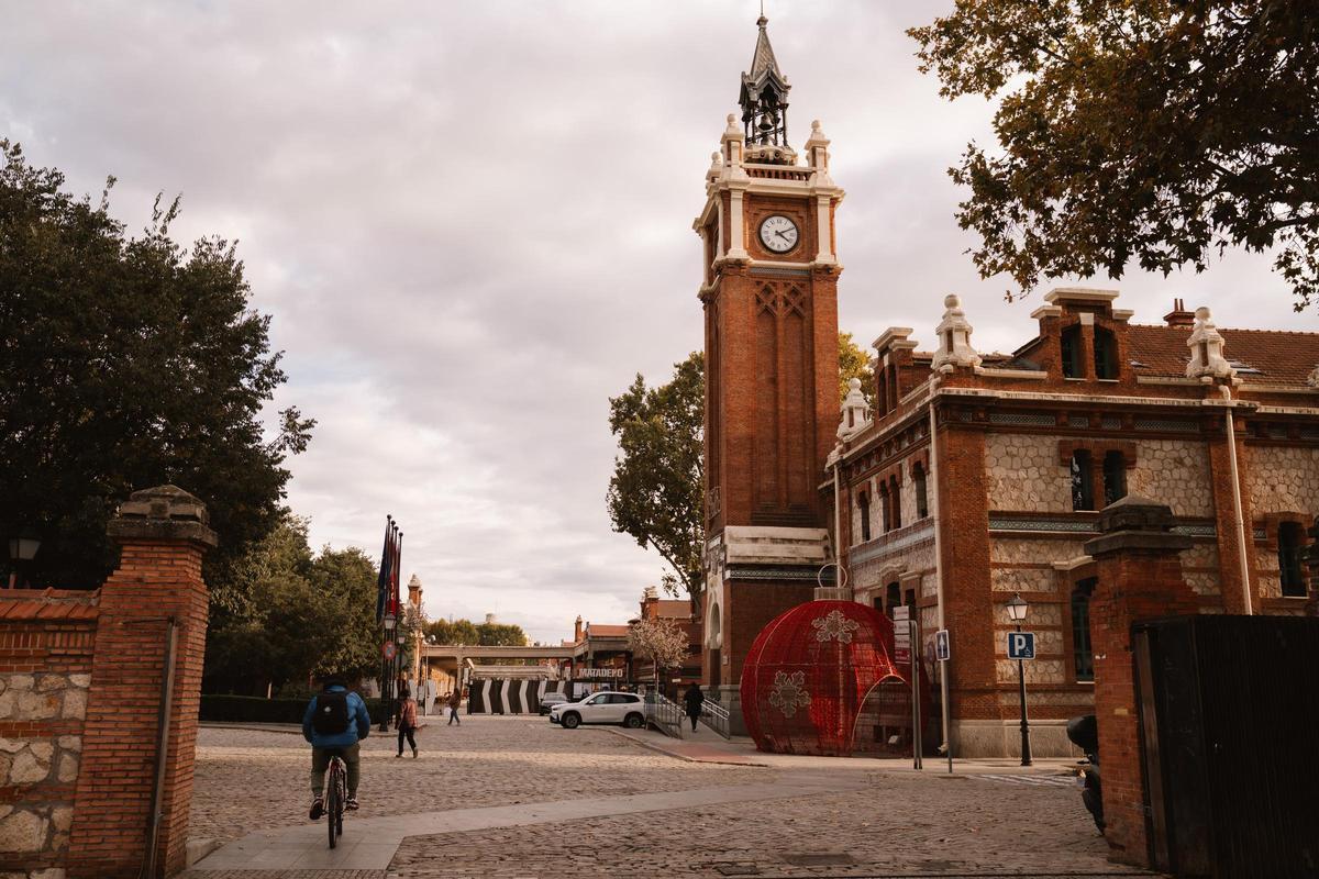 Exterior del Centro Cultural Casa del Reloj, perteneciente al Distrito de Arganzuela
