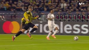 Kairat – Real Madrid | El  gol de Camavinga