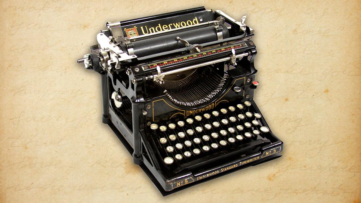 Un modelo antigo da máquina de escribir Underwood.