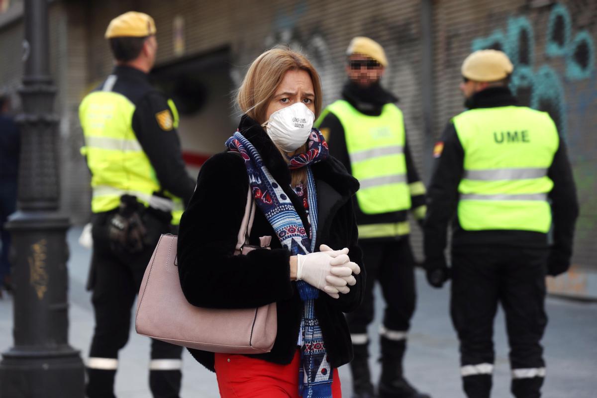 Las mascarillas, cuya utilidad no era tan conocida, eran muy difíciles de conseguir.