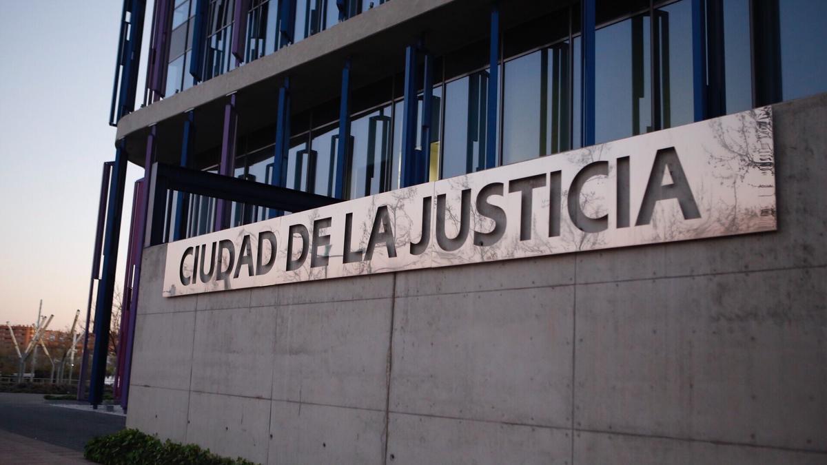 El juicio se celebró el pasado viernes en la Ciudad de la Justicia de Zaragoza.