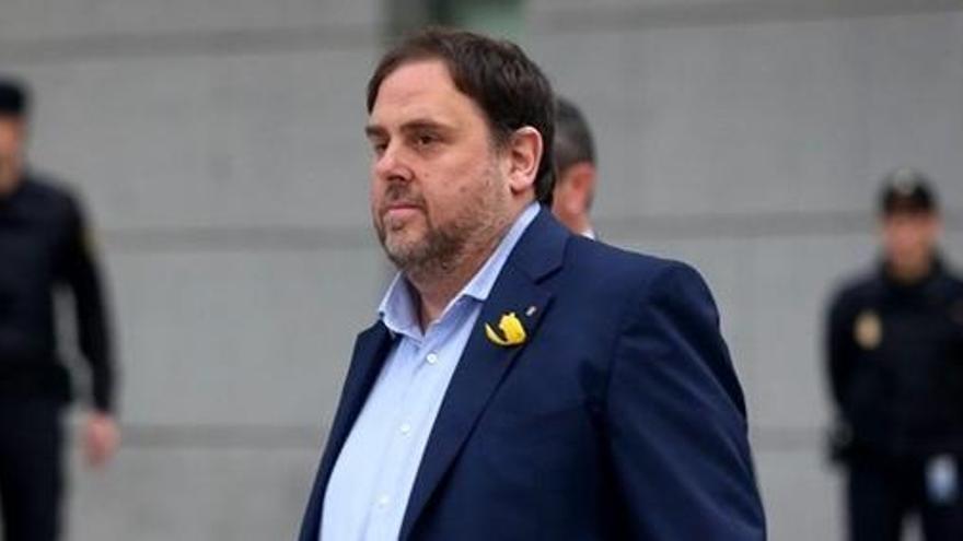 El TC comienza a estudiar el recurso de Junqueras.