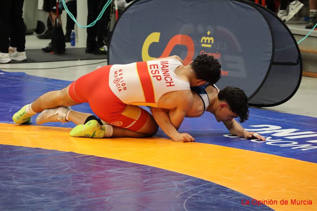 Los deportistas murcianos en el Campeonato de España de lucha