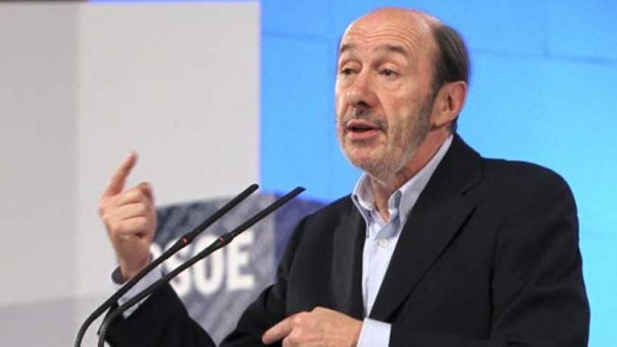 Rubalcaba: "Habrá que pedir un esfuerzo adicional a los bancos"