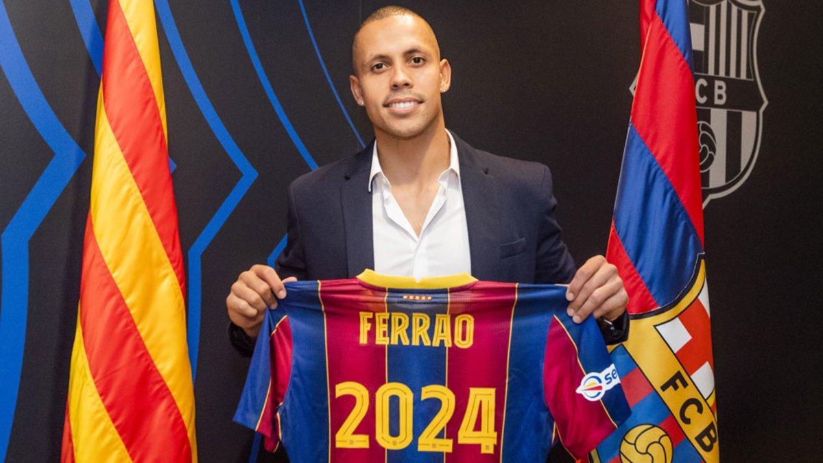 Ferrao, feliz por su renovación