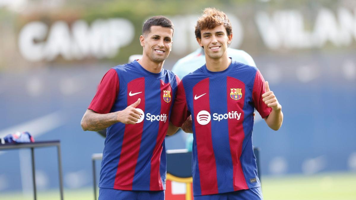 Joao Félix y Joao Cancelo en el día de su presentación