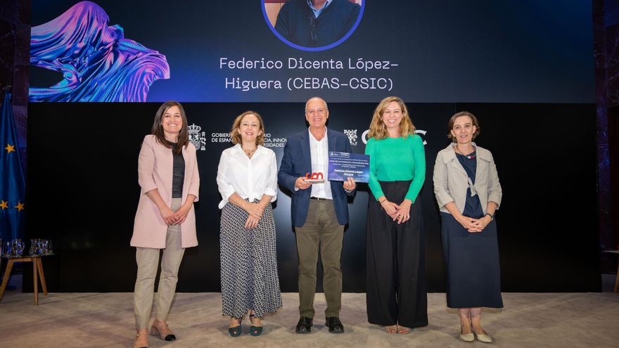 El Grupo de Mejora Genética de Frutales del CEBAS obtiene el Premio ‘Transferencia de Tecnología’ del CSIC