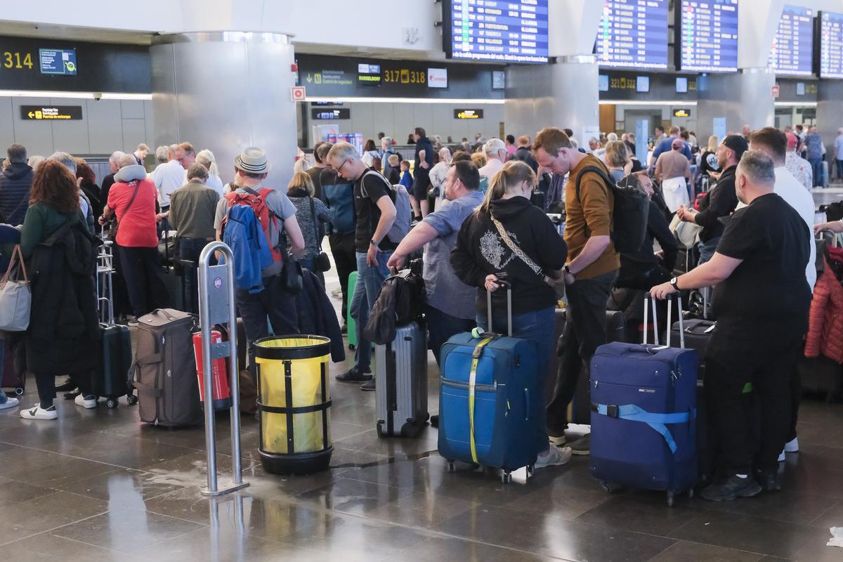 Pasajeros en el aeropuerto de Gran Canaria.
