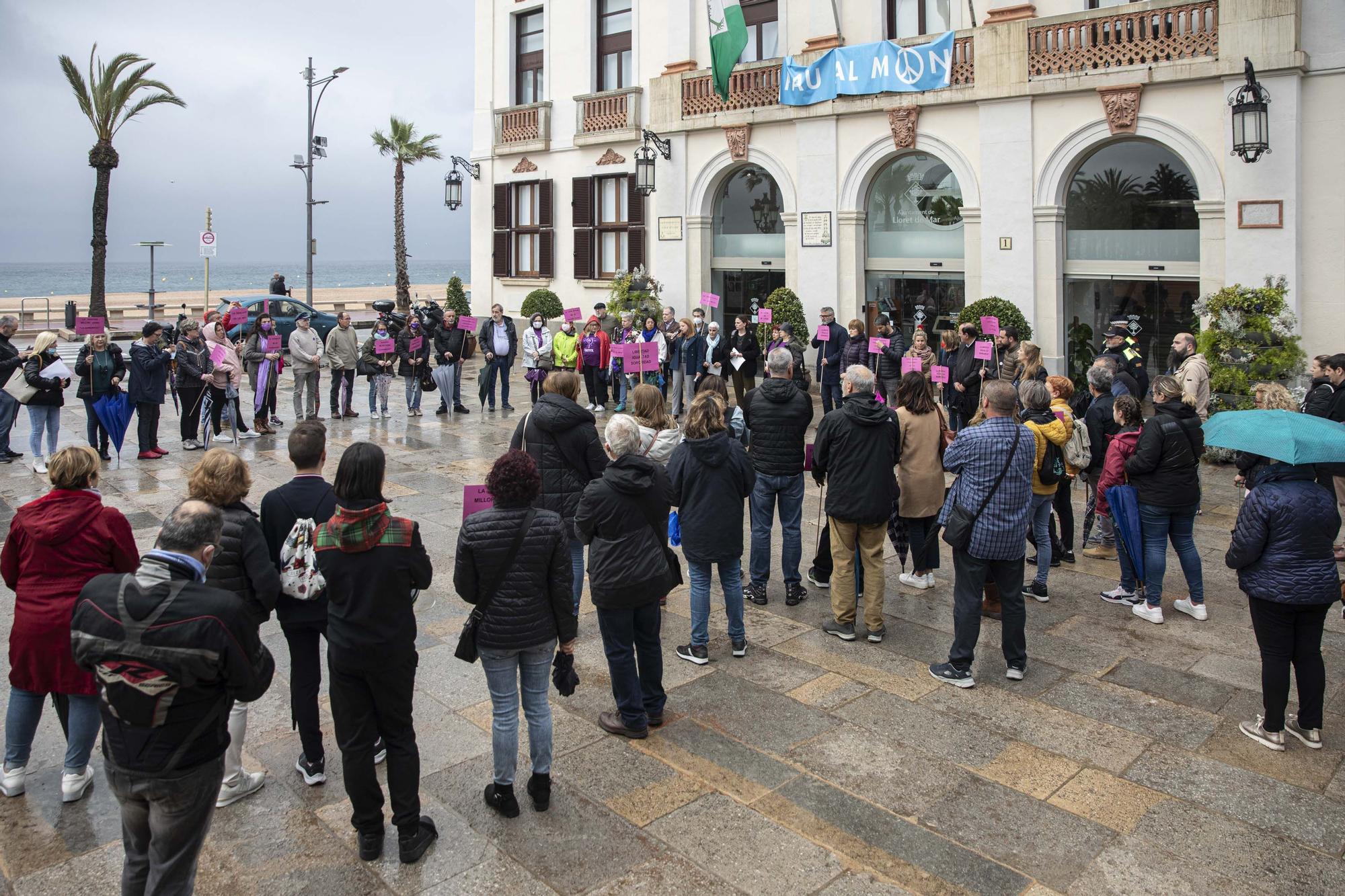 Minut de silenci a Lloret de Mar en rebuig al doble crim