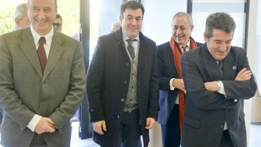 Más de cien colegios coruñeses firman contratos-programa con la Xunta