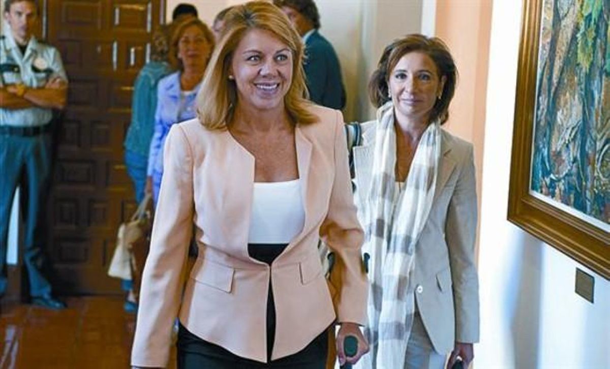 La presidenta de Castella-la Manxa, María Dolores de Cospedal, ahir a Toledo. La presidenta de Castella-la Manxa, María Dolores de Cospedal, ahir a Toledo.