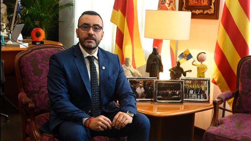 Benlloch (alcalde de Vila-real): «Aún queda mucho por hacer y no me planteo abandonar el barco»