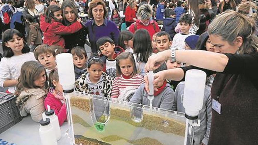 A la caza de las científicas del futuro en la Jaume I