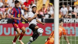 El peor Valencia CF de la historia en Mestalla después de tres jornadas
