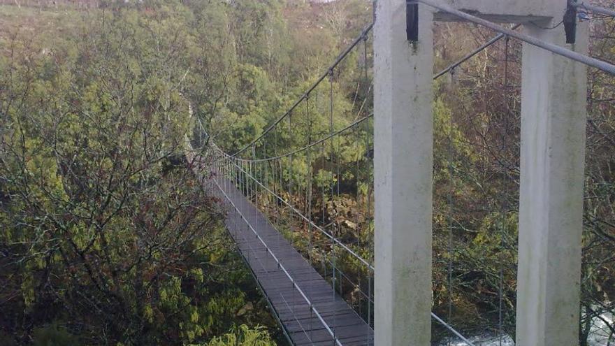 Ocho puentes colgantes vértigo para visitar Galicia - Vigo