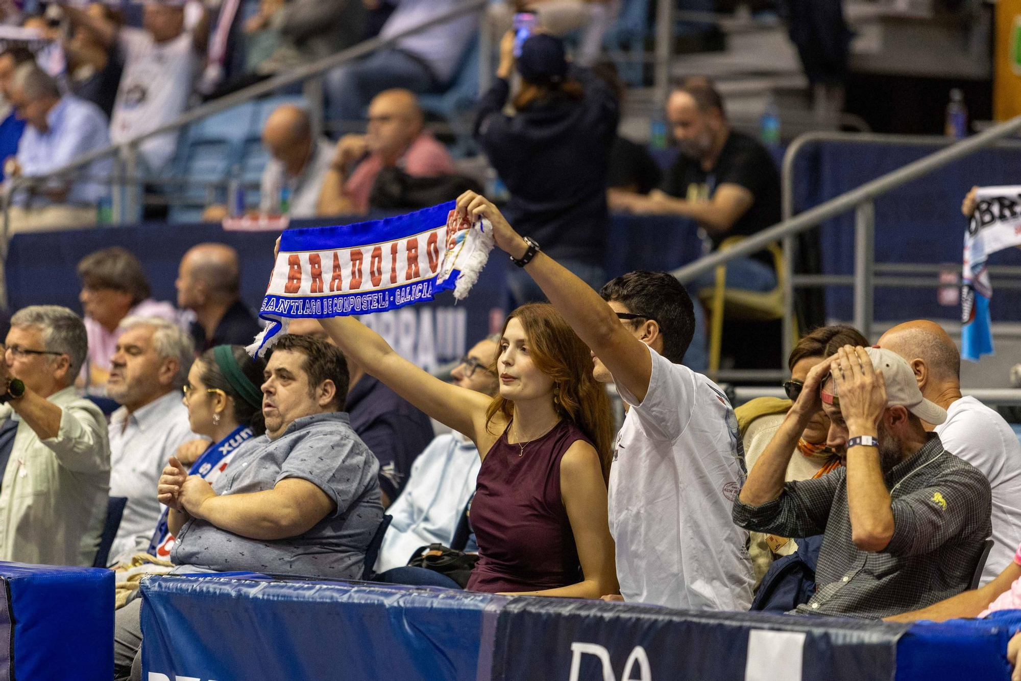 El Obradoiro ejerce de 'grande' para ganar al Melilla