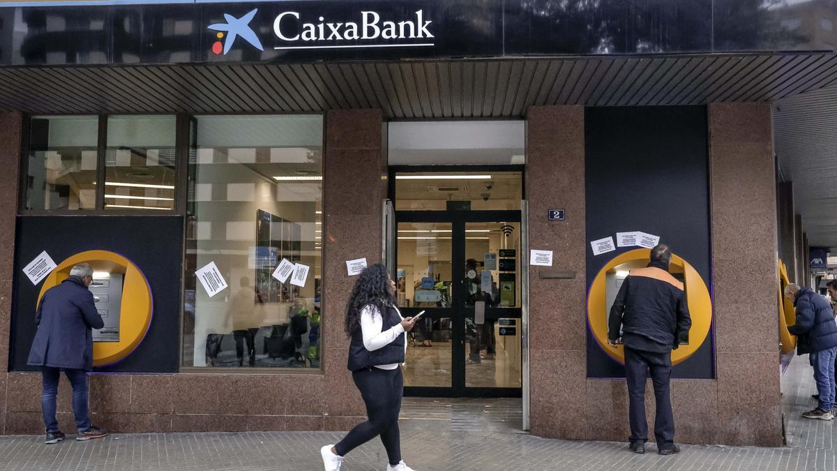 El dinero que los baleares tienen en el banco no deja de aumentar.