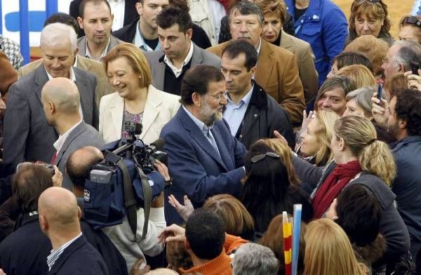 Las imágenes del mitin de la coalición PP-PAR en Zaragoza