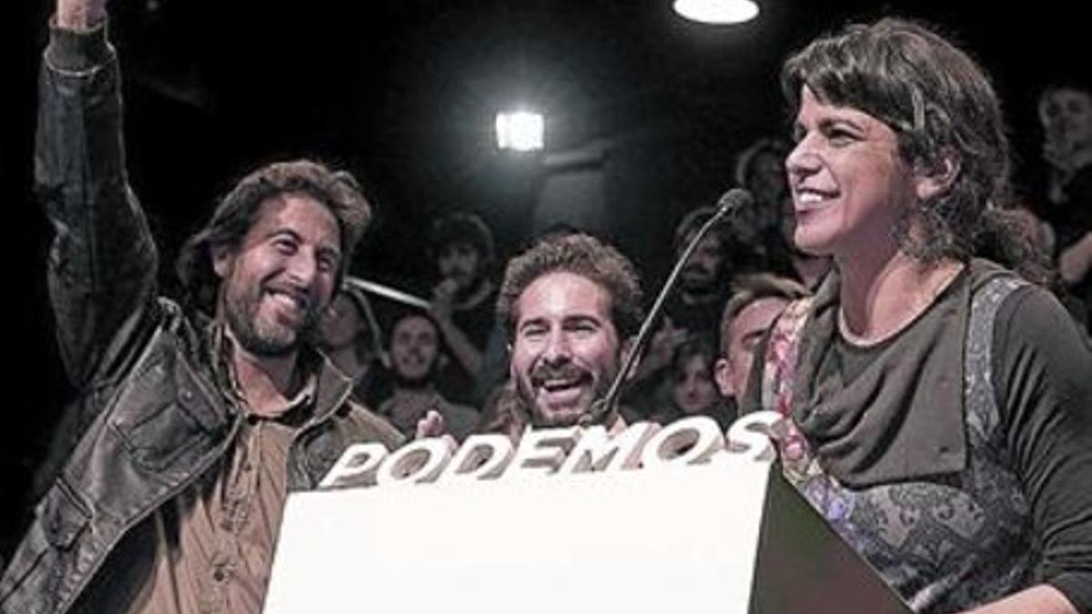 La candidata de Podemos, Teresa Rodríguez, tras conocer el resultado obtenido en las urnas.