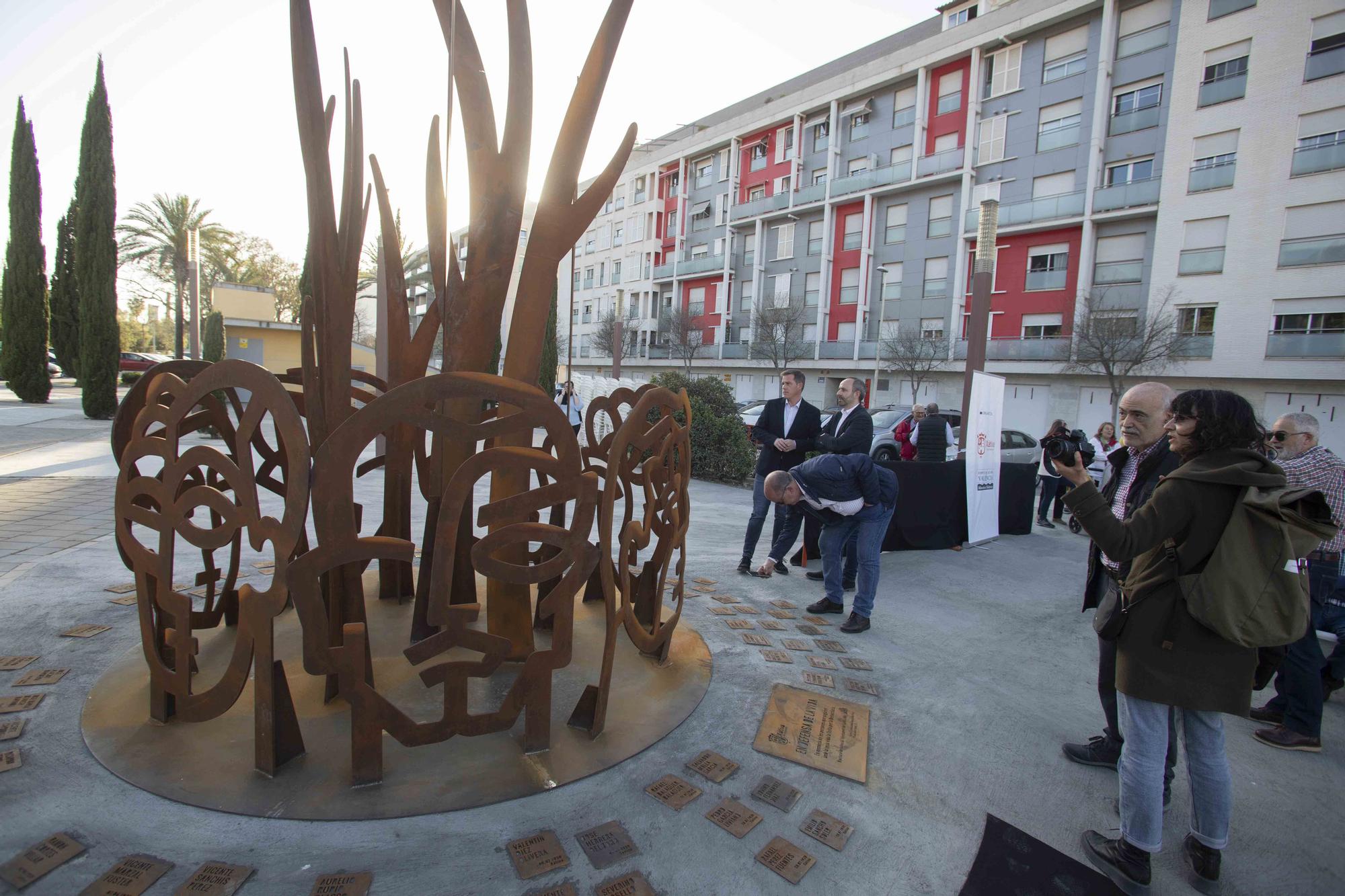 Xàtiva inaugura un nuevo espacio memorial para recordar a las víctimas de la guerra civil y el franquismo