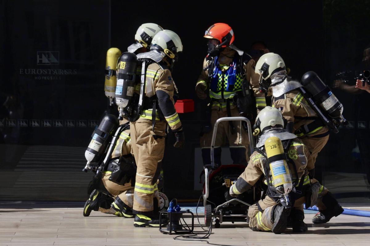 Distintas imágenes del simulacro organizado por la Sociedad Española de Médicos de Familia en Oviedo.