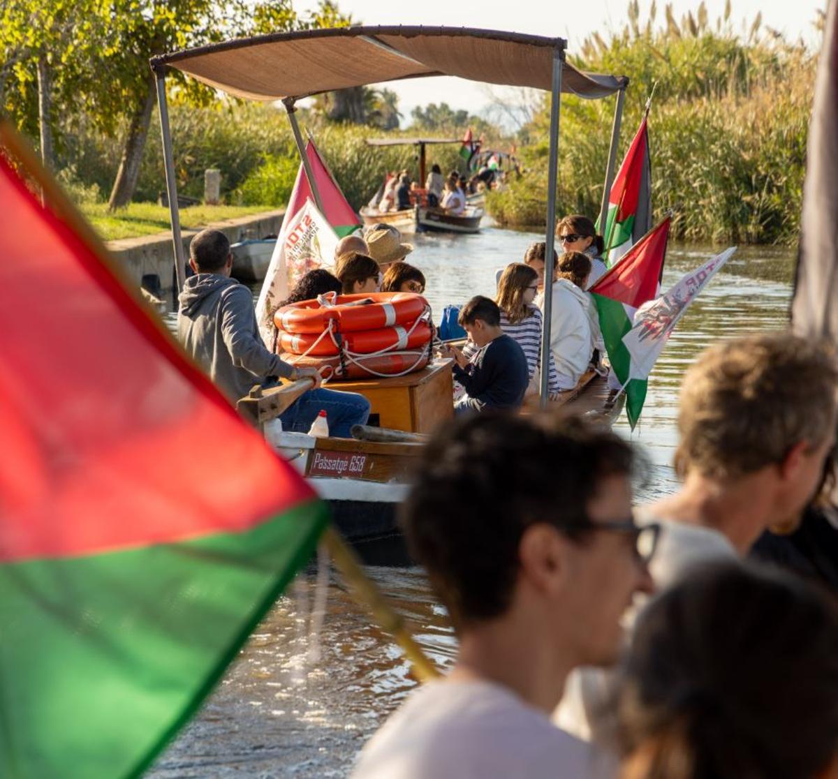 L'Albufera se hermana con Palestina en un recorrido solidario por el lago