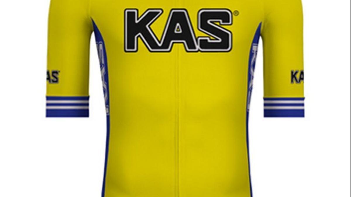 El jersey del Kas que servirá para ayudar a los refugiados ucranianos.
