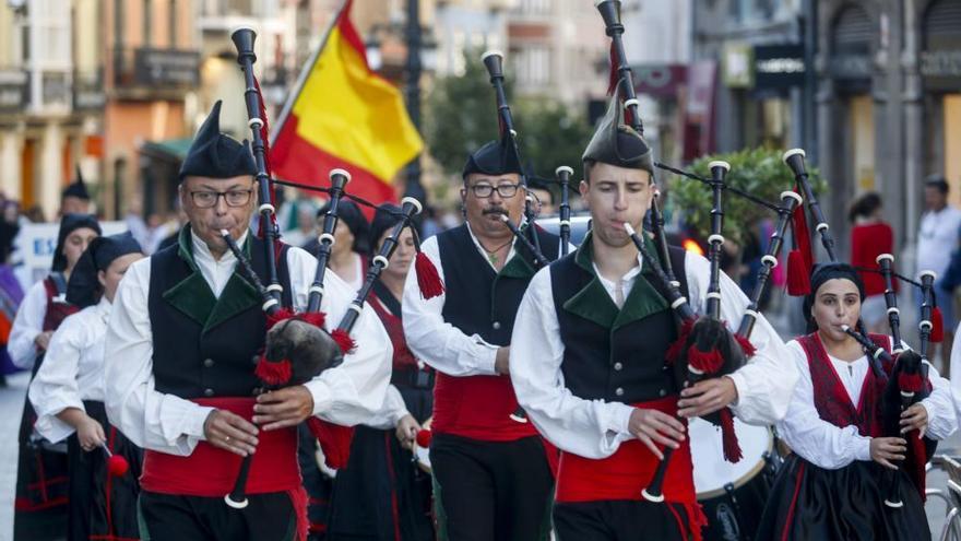 Avilés baila todos los ritmos del mundo