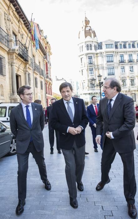 Reunión de presidentes en Oviedo