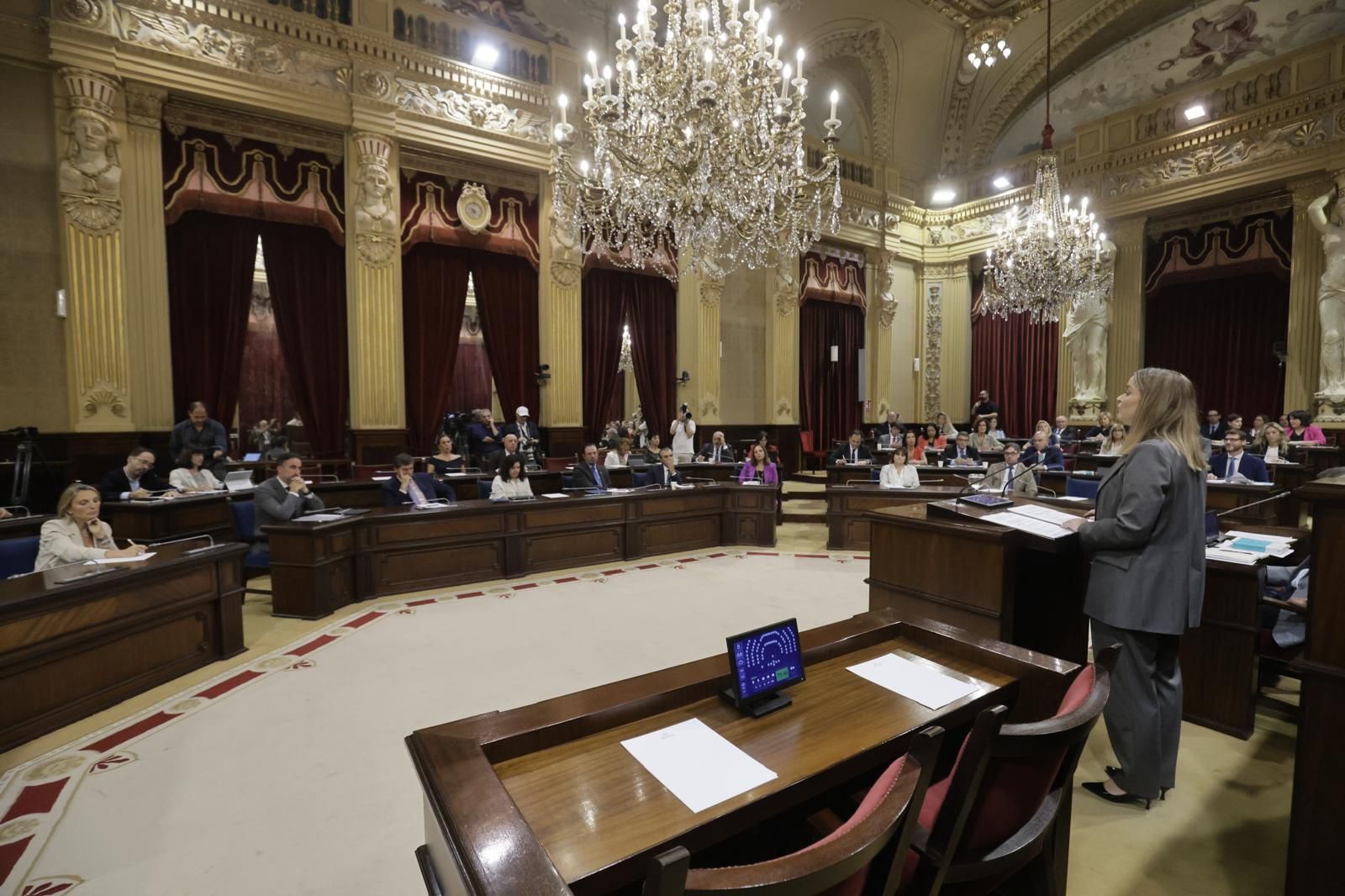 FOTOS | El debate de política general, en imágenes