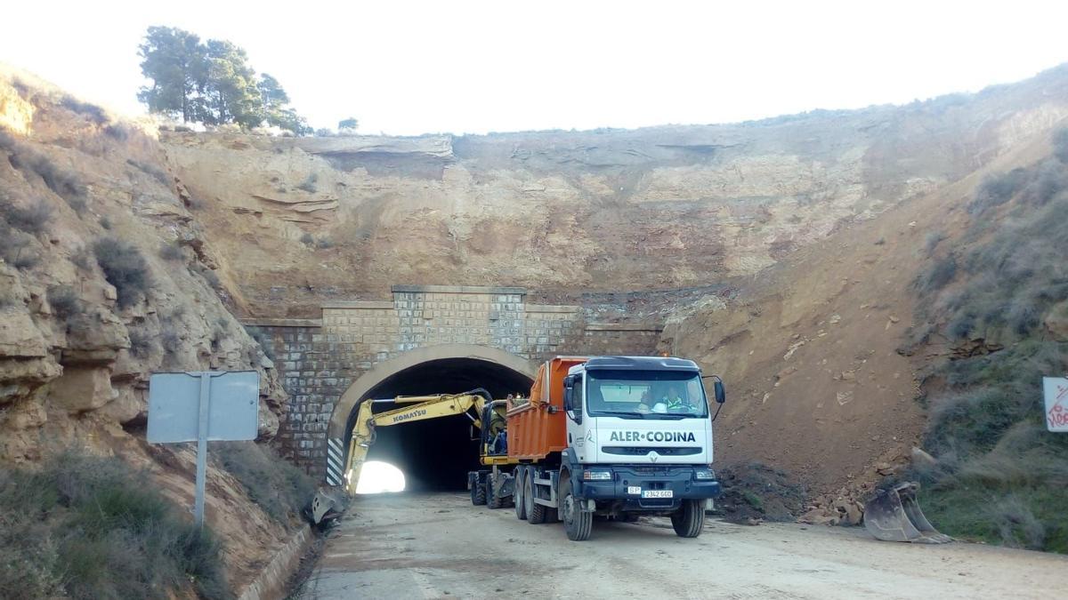 Túnel de la N-II que se va a reparar a partir de este mes en Fraga