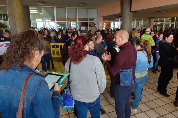 Reportaje sobre oposiciones a administrativo ...