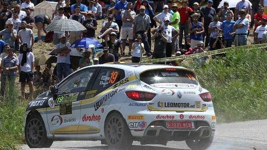 Cima, sin rivales en la Clio R3T Trophy Iberia, y Paniceres, sexto en la Sandero