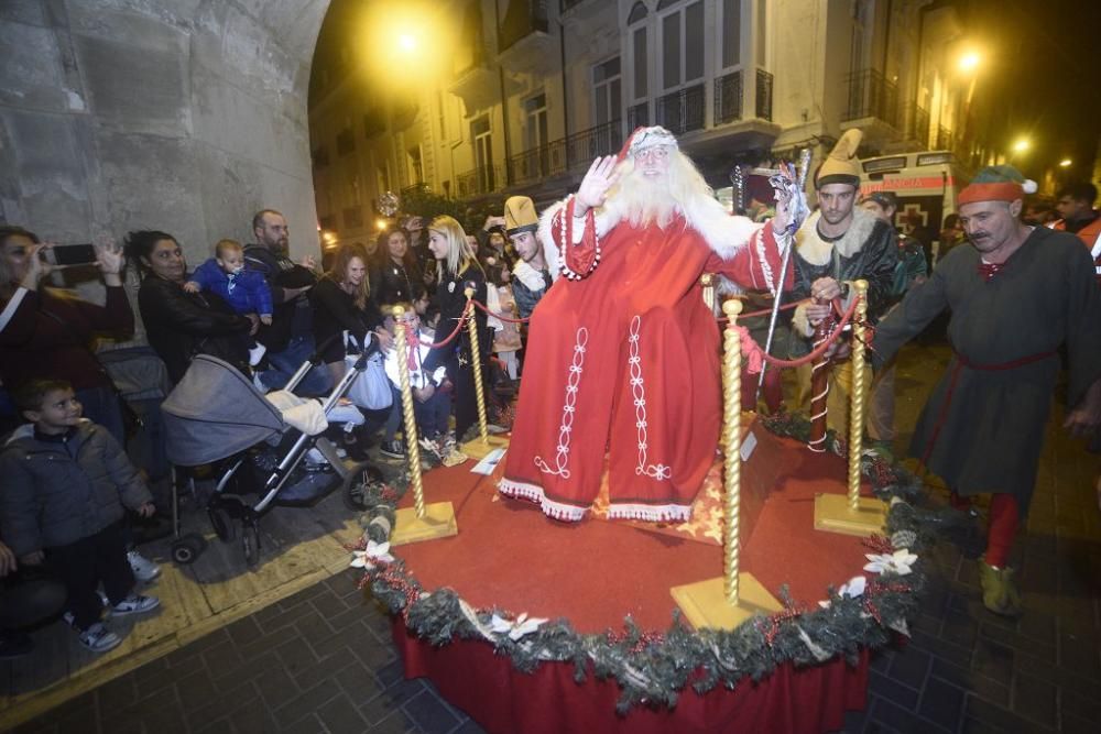 Así ha llegado Papa Noel a Murcia