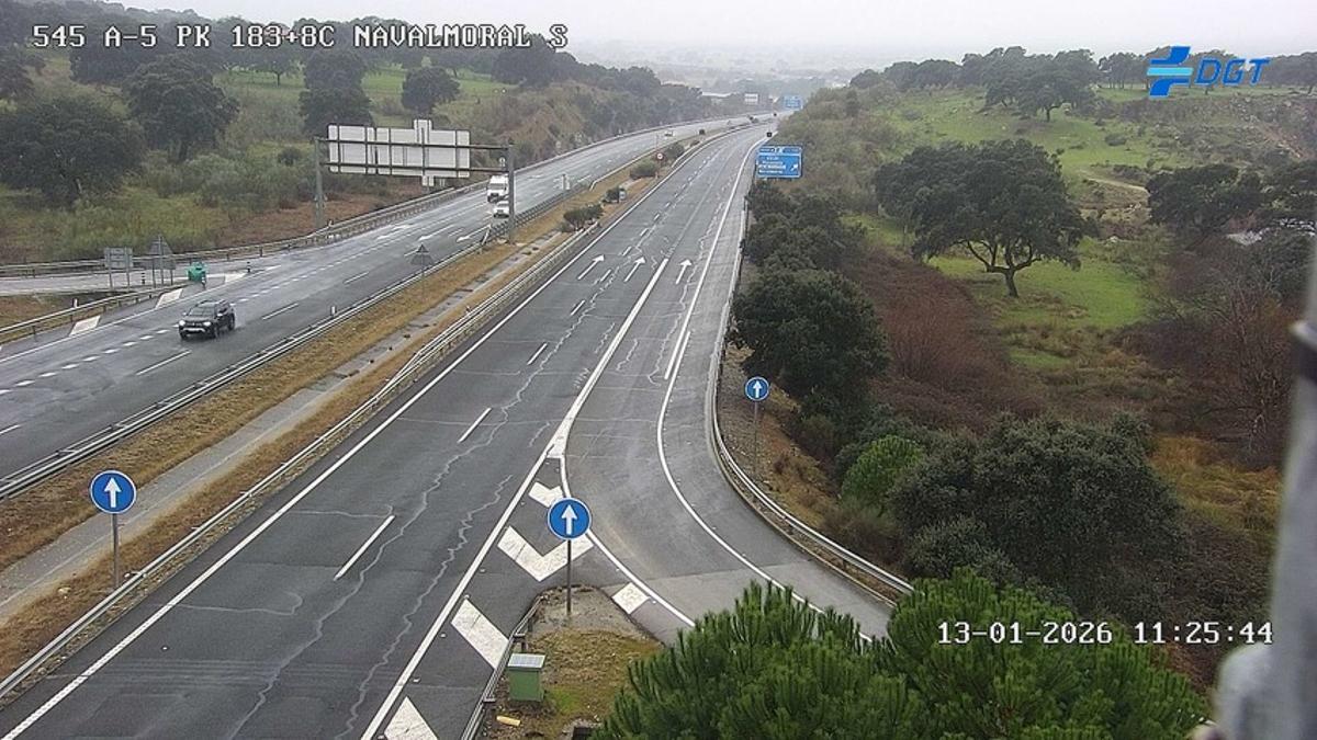 Autovía A-5 a su paso por Navalmoral de la Mata, este miércoles.