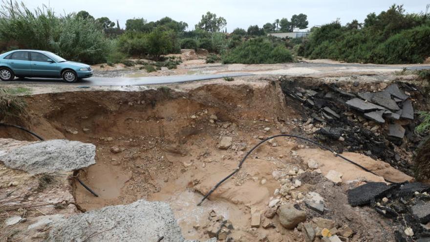 Infraestructuras antirriadas que alivian a Alicante y dos campings desalojados en pedanías de Elche