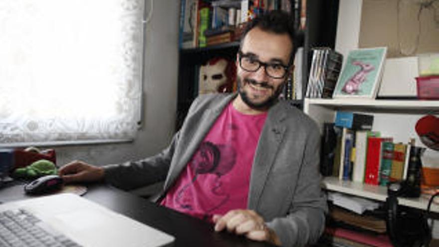 El periodista i escriptor Jair Domínguez