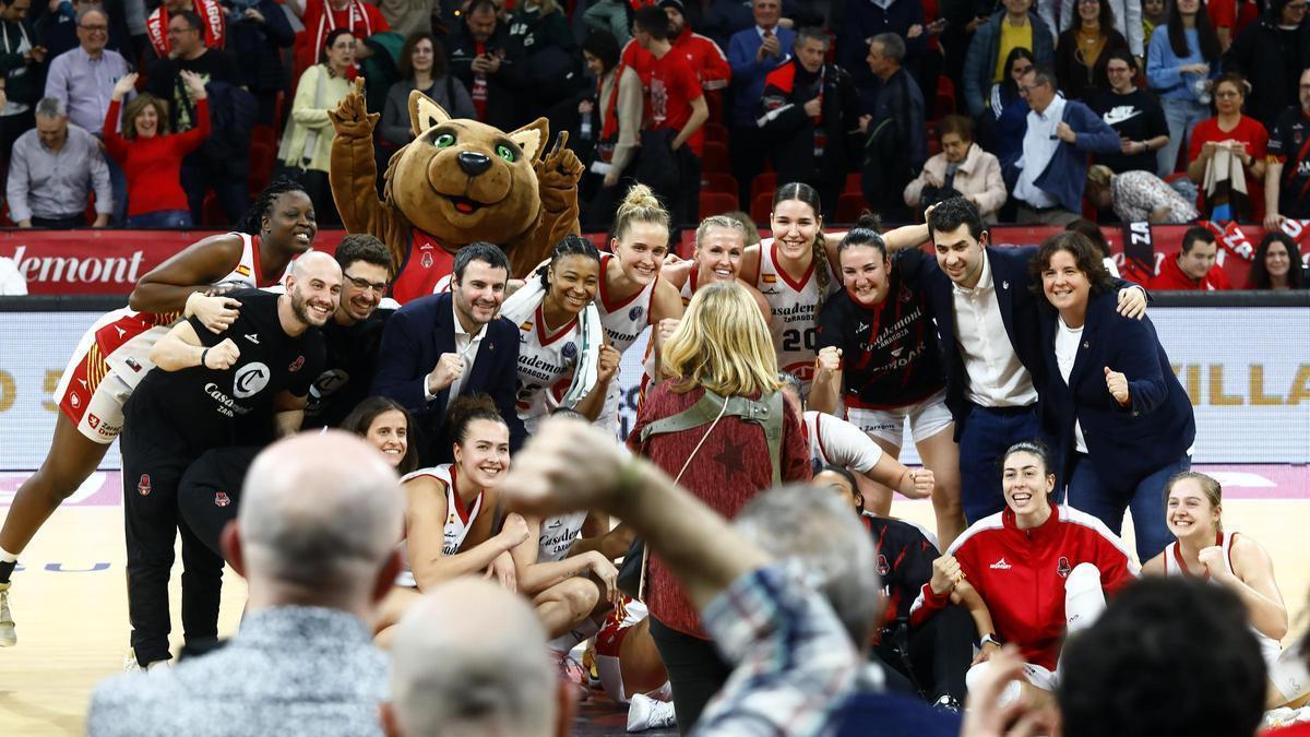 El Casademont celebra la clasificación para cuartos tras vencer al Lublin en 2024