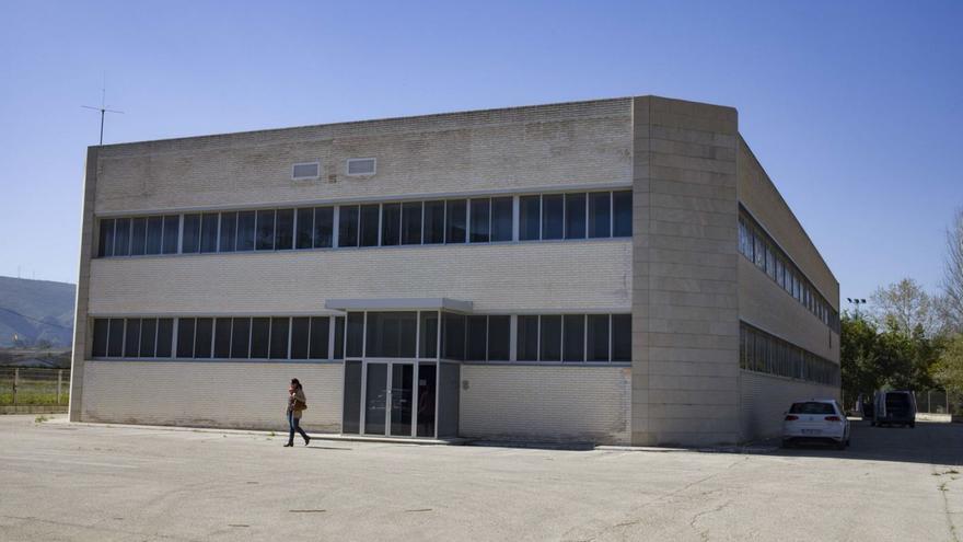 Antigua fábrica de Bernabéu, donde se ubicará la nueva sede judicial de Ontinyent. | PERALES IBORRA