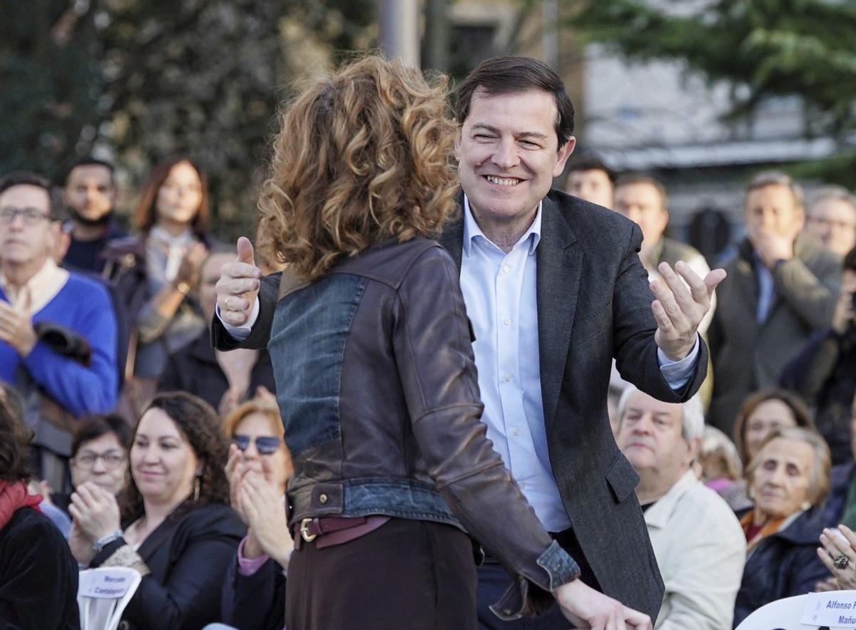 Castella i Lleó obre la campanya en plena hostilitat entre el PP i Vox