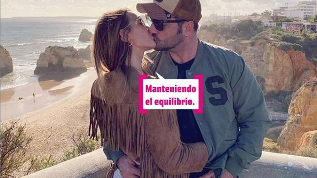 David Bustamante y Yana Olina besándose