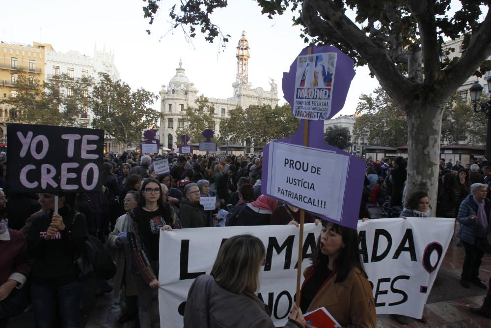 Protesta en València contra la "justicia machista"