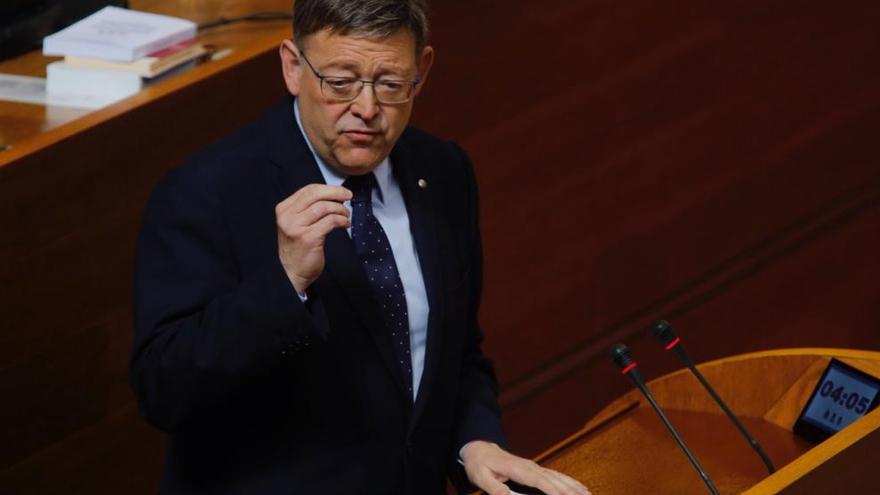 Ximo Puig, hoy, durante la sesión de control en las Corts.