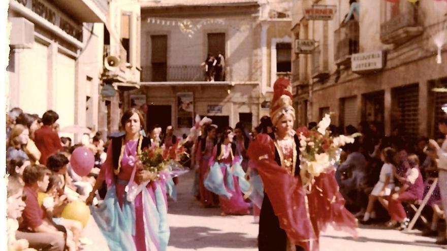 Así era la Semana Santa y los Moros y Cristianos de Crevillent hace un siglo