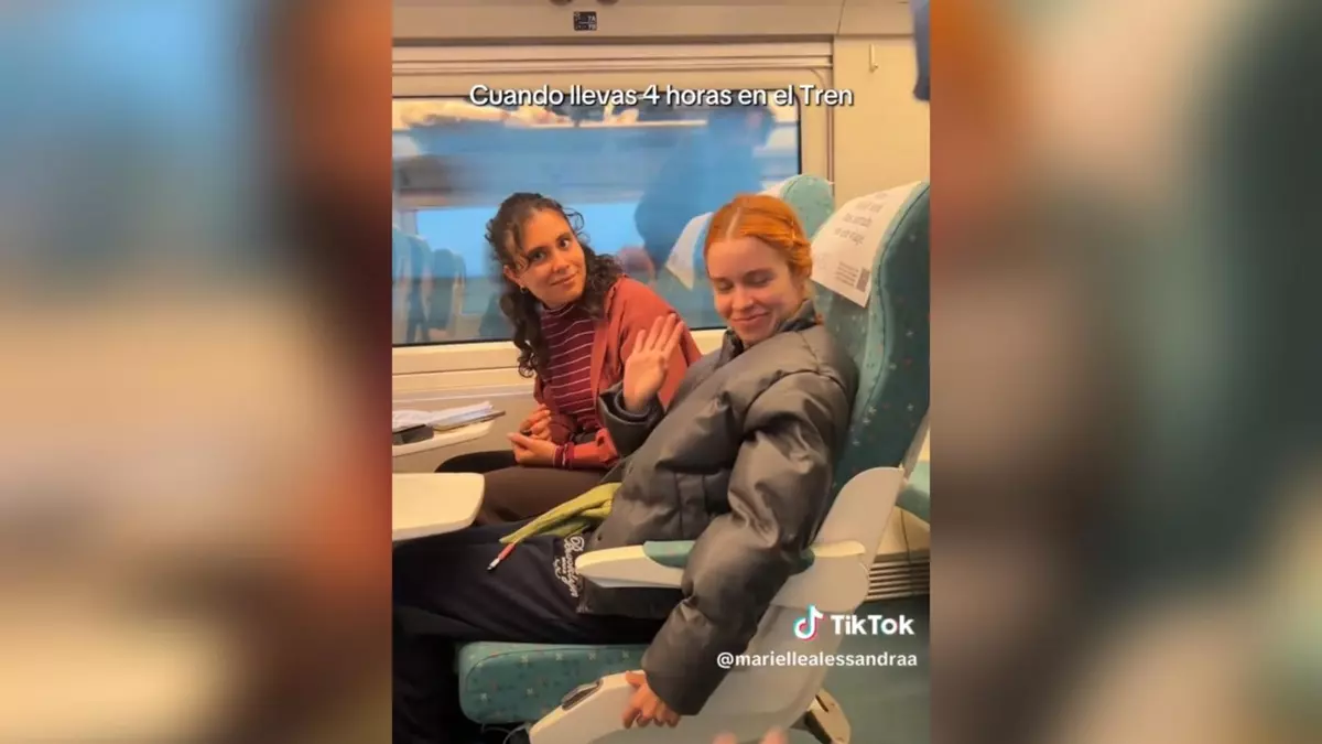 Una influencer canaria se pasa 4 horas en un tren de Renfe y pasa esto: "Te voy a enseñar como se culea"