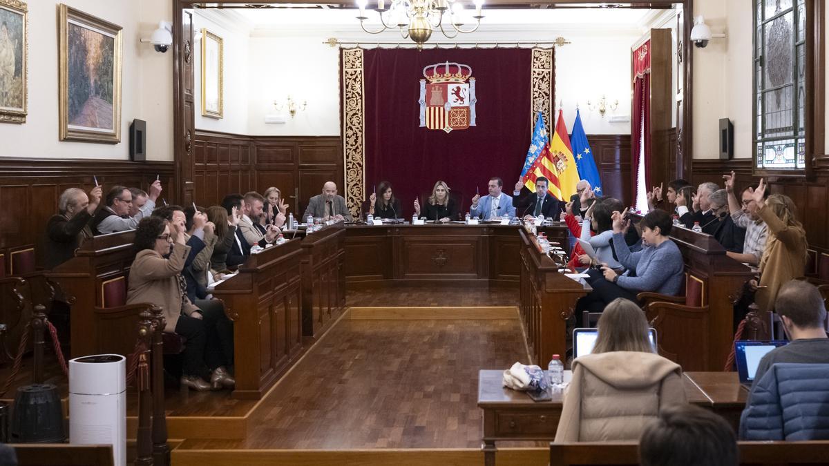 La Diputación de Castellón celebró este martes su pleno ordinario correspondiente al mes de noviembre.