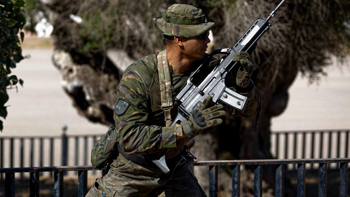 Militares en Ibiza: listos para la acción