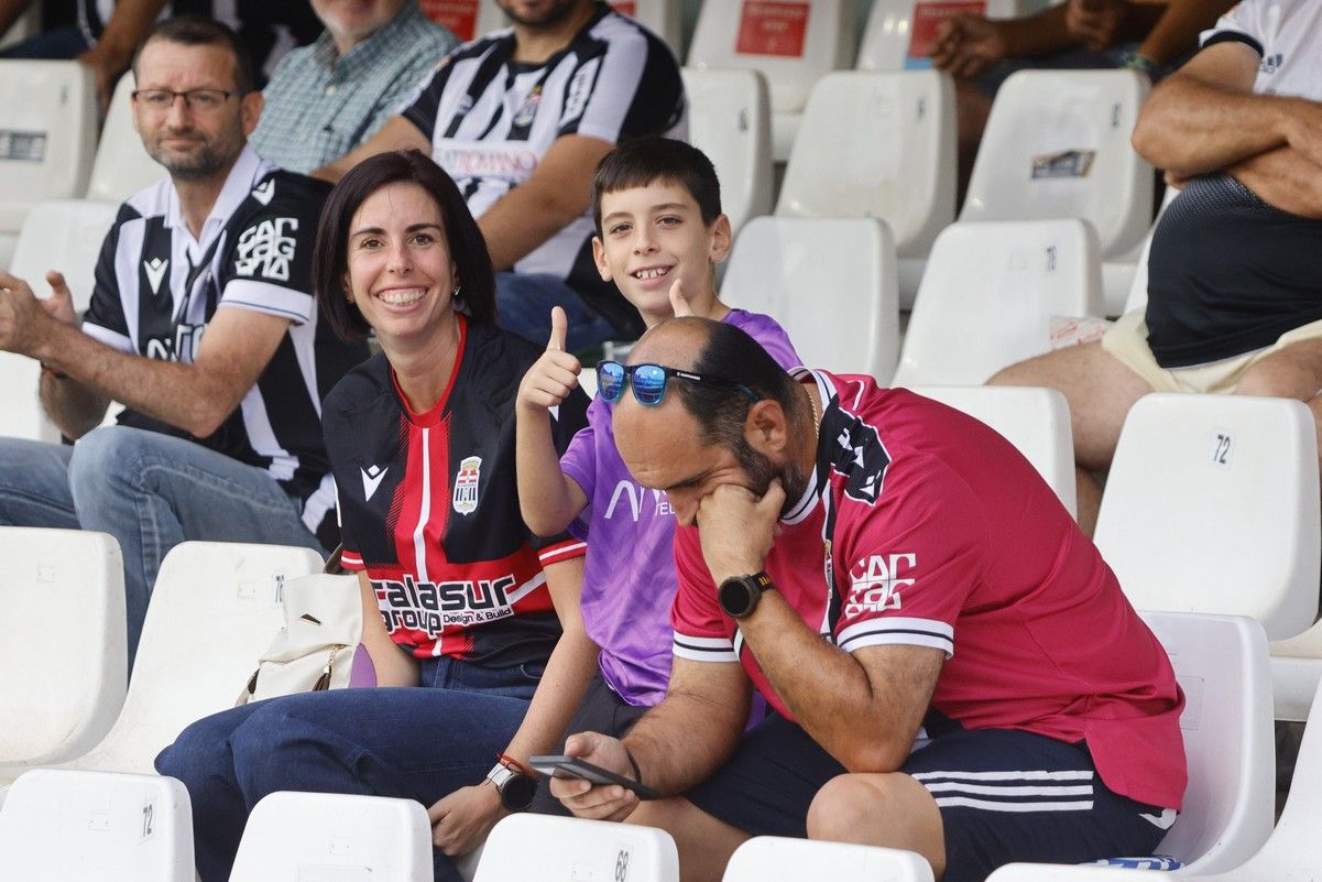 La victoria del FC Cartagena sobre el Tarazona, en imágenes